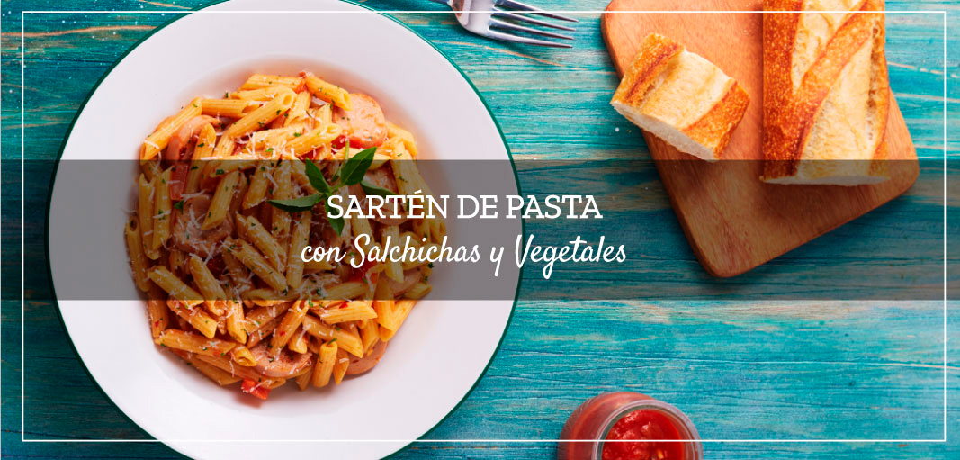 Sartén de Pasta con Salchichas y Vegetales